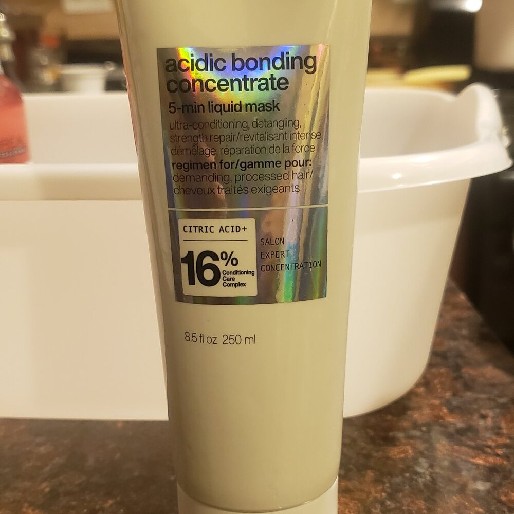 Redken Acidic Bonding Concentrate 5-Min Liquid Mask